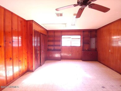 3 Dining Area