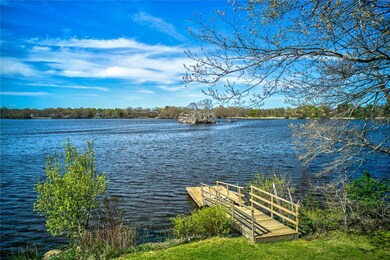 22 Broadview Dr, Barrington, RI 02806 - photo 2