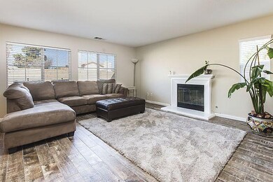 37707 Newbury Place, Palmdale, CA 93552 - photo 6