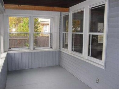 11 Thorndyke St, Springfield, MA 01118 - photo 5