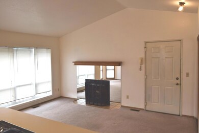 3947 Lunar Dr unit 3, Anchorage, AK 99504 - photo 4