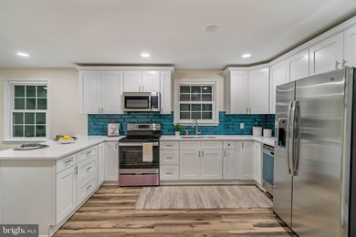 5160 Colebrook Dr, La Plata, MD 20646 - photo 7