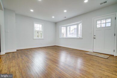 814 Glacier Ave, Capitol Heights, MD 20743 - photo 7