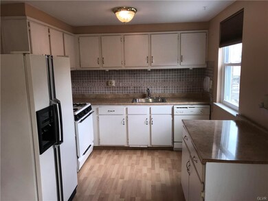 12041 Templeton Dr, Philadelphia, PA 19154 - photo 7