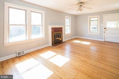 1711 Royal Ave, Wilmington, DE 19804 - photo 2