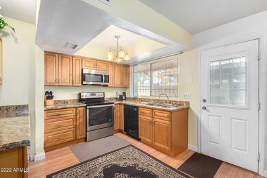 1845 W Citrus Way, Phoenix, AZ 85015 - photo 7