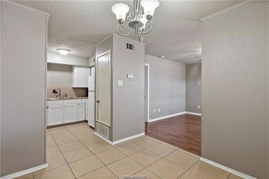 3906 Aspen St unit D, Bryan, TX 77801 - photo 7