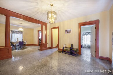 1104SheridanAveSW-7