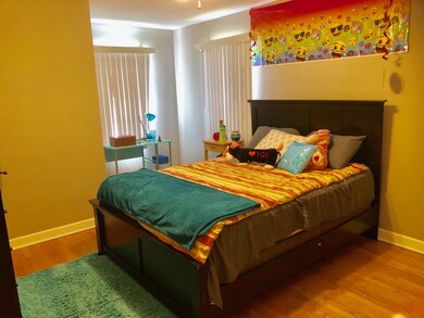 1106 W Atlantic Ave, Waukegan, IL 60085 - photo 5