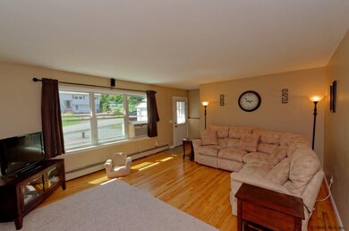 48 Sterup Dr, Troy, NY 12180 - photo 3