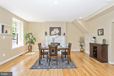 109 W South St, Frederick, MD 21701 - photo 6
