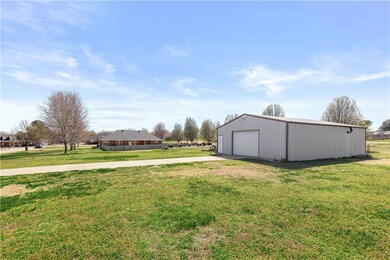 3412 Grapevine Dr, Tontitown, AR 72762 - photo 7