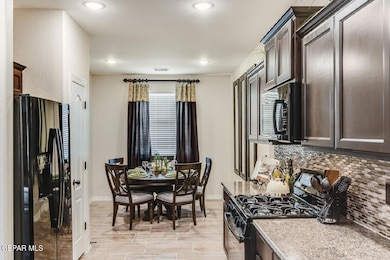 15245 Gauge Ct, El Paso, TX 79938 - photo 4