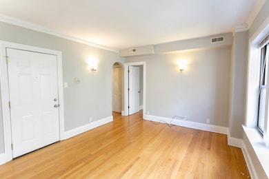 3126 N Kimball Ave unit 1W, Chicago, IL 60618 - photo 3