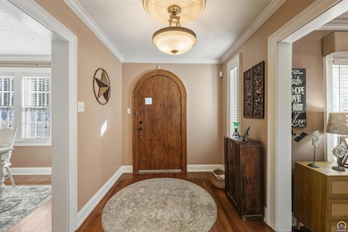 1303 SW Pembroke Ln, Topeka, KS 66604 - photo 4