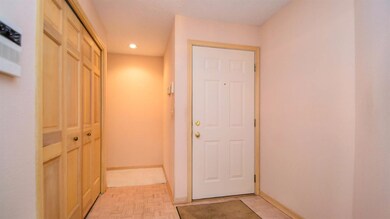 2058 Bent Trail Ct, Ann Arbor, MI 48108 - photo 2