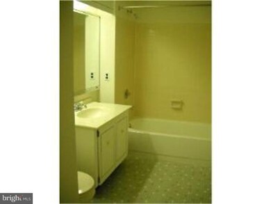 1115 Putnam Blvd unit 35, Wallingford, PA 19086 - photo 7