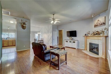 720 Bent Tree Rd, Noble, OK 73068 - photo 4