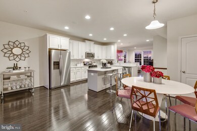 8165 Hollow Ct, Severn, MD 21144 - photo 6