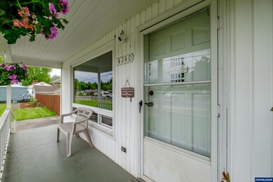 4240 45th Ave NE, Salem, OR 97305 - photo 7