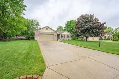 130 Deborah Ln, Whiteland, IN 46184 - photo 4