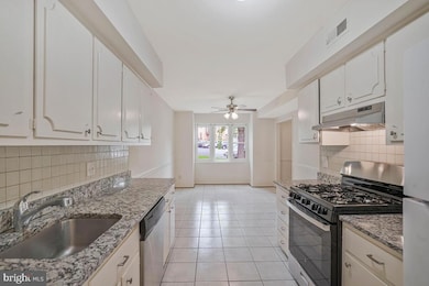 5127 Overlook Park, Annandale, VA 22003 - photo 6