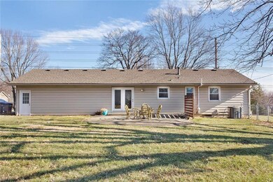 522 S Madison St, Raymore, MO 64083 - photo 4