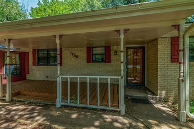 1200 Woodlawn Blvd, Denison, TX 75020 - photo 2