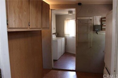 laundry/utility/pantry room