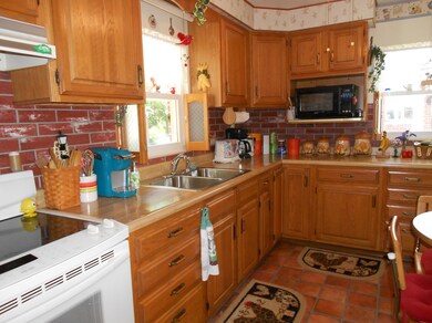 Kitchen 2