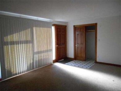 708 E Ashland St, Brockton, MA 02302 - photo 4