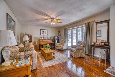 7977 Marywood Dr, Newburgh, IN 47630 - photo 6