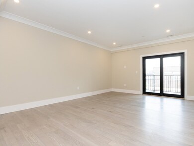 29 Tilesboro St unit 2, Dorchester, MA 02122 - photo 4