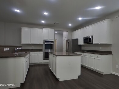 26011 N Sandstone Way, Surprise, AZ 85387 - photo 7