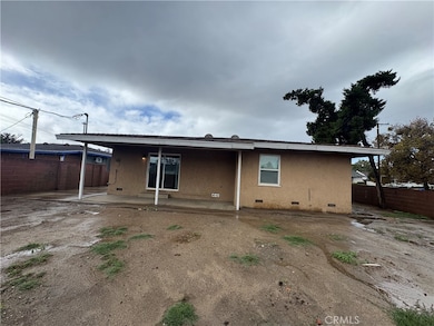 9256 Swinton Ave, North Hills, CA 91343 - photo 4