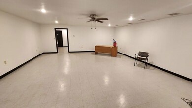 1509 S Lynn Ave, Lamesa, TX 79331 - photo 5