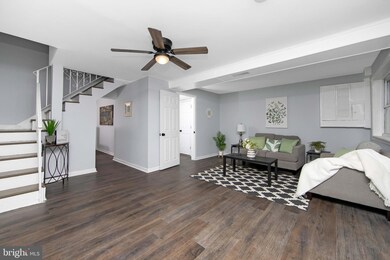 1085 Macarthur Dr, Camden, NJ 08104 - photo 6