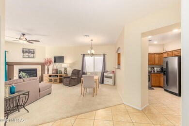 2215 E Stone Stable Dr, Tucson, AZ 85737 - photo 4