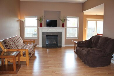 LIVING ROOM..