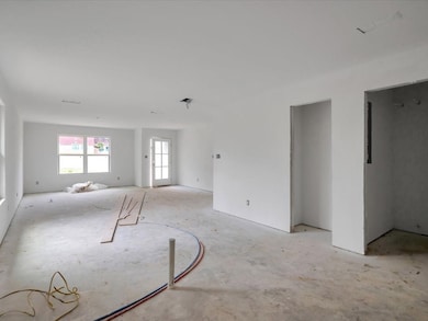 718 N Sanders St, Nacogdoches, TX 75964 - photo 5