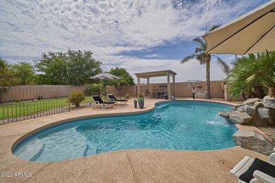10527 E Medina Ave, Mesa, AZ 85209 - photo 6