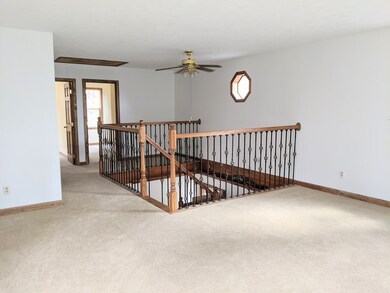 23 Over The Top Rd, Holland, MA 01521 - photo 2