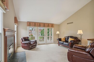 207 Pierce Lake Dr unit 28, Chelsea, MI 48118 - photo 6