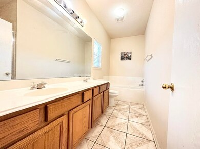 9026 Durham Manor Ln, Houston, TX 77075 - photo 4