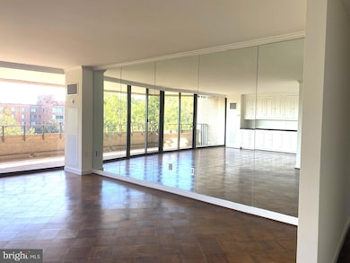 The Foxhall unit 613, Washington, DC 20016 - photo 7