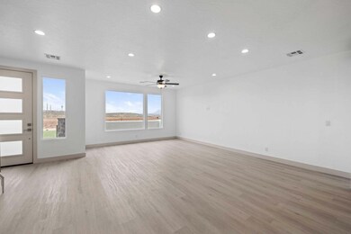 PICTURE OF SIMILAR UNIT