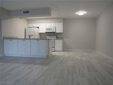 5315 Summerlin Rd unit 1507, Fort Myers, FL 33919 - photo 2