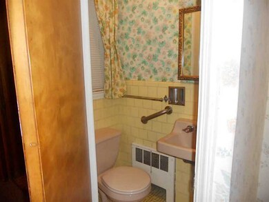 66 Oak Hill Ave, Pawtucket, RI 02860 - photo 7