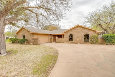 6701 Contento St, Fort Worth, TX 76133 - photo 2