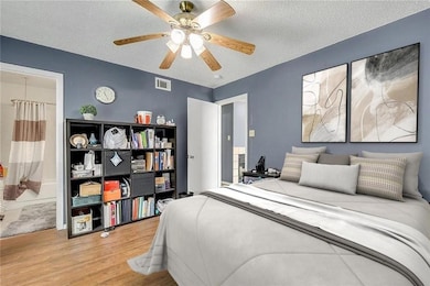 Sunchase unit 316, Austin, TX 78705 - photo 6